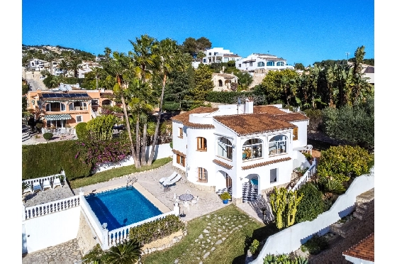 Villa in Benissa zu verkaufen, Woongedeelte 247 m², Bouwjaar 1993, Klimaanlage, Grondstuk 848 m², 5 Slaapkamers, 3 Badkamers, Pool, ref.: AM-12630DR-6