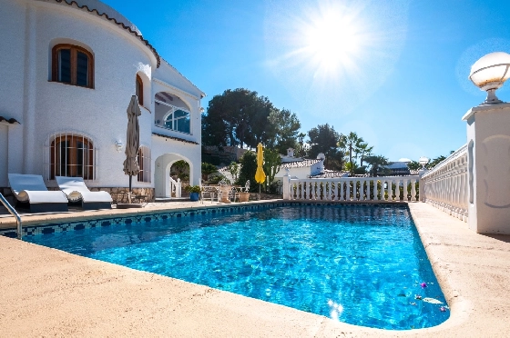 Villa in Benissa zu verkaufen, Woongedeelte 247 m², Bouwjaar 1993, Klimaanlage, Grondstuk 848 m², 5 Slaapkamers, 3 Badkamers, Pool, ref.: AM-12630DR-7