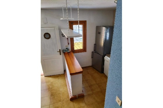Reihenhaus in Oliva zu verkaufen, Woongedeelte 120 m², Bouwjaar 1996, Klimaanlage, Grondstuk 120 m², 2 Slaapkamers, 1 Badkamers, Pool, ref.: O-V96614-8