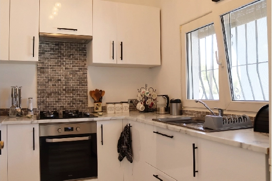 Villa in Parcent zu verkaufen, Woongedeelte 170 m², Grondstuk 783 m², 5 Slaapkamers, 2 Badkamers, ref.: PT-25007-14