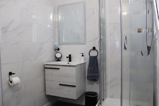 Villa in Parcent zu verkaufen, Woongedeelte 170 m², Grondstuk 783 m², 5 Slaapkamers, 2 Badkamers, ref.: PT-25007-25