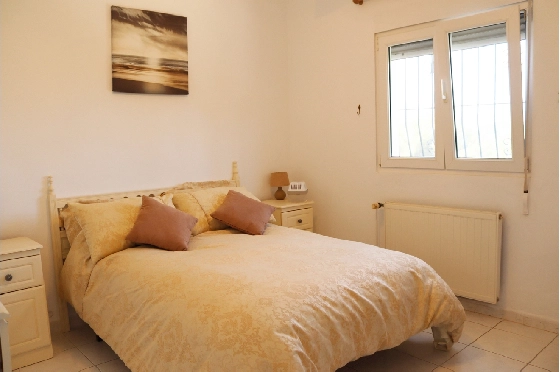 Villa in Parcent zu verkaufen, Woongedeelte 170 m², Grondstuk 783 m², 5 Slaapkamers, 2 Badkamers, ref.: PT-25007-30