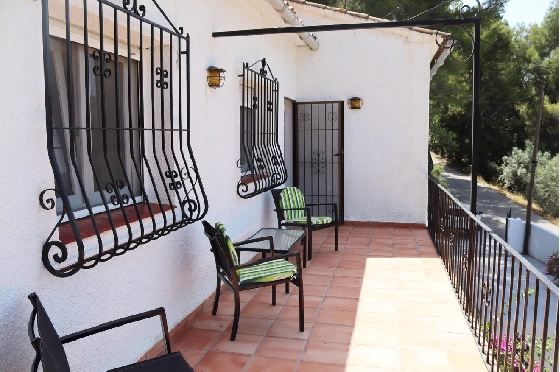 Villa in Parcent zu verkaufen, Woongedeelte 170 m², Grondstuk 783 m², 5 Slaapkamers, 2 Badkamers, ref.: PT-25007-40