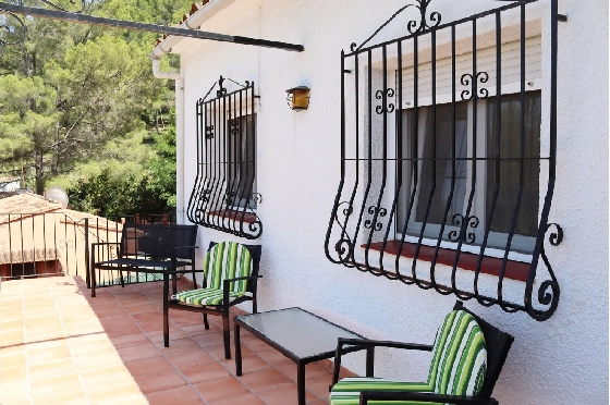 Villa in Parcent zu verkaufen, Woongedeelte 170 m², Grondstuk 783 m², 5 Slaapkamers, 2 Badkamers, ref.: PT-25007-42