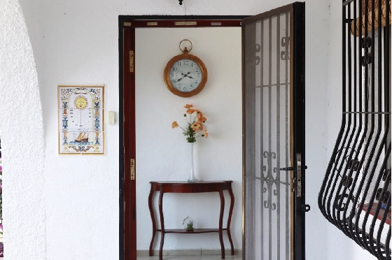 Villa in Parcent zu verkaufen, Woongedeelte 170 m², Grondstuk 783 m², 5 Slaapkamers, 2 Badkamers, ref.: PT-25007-7