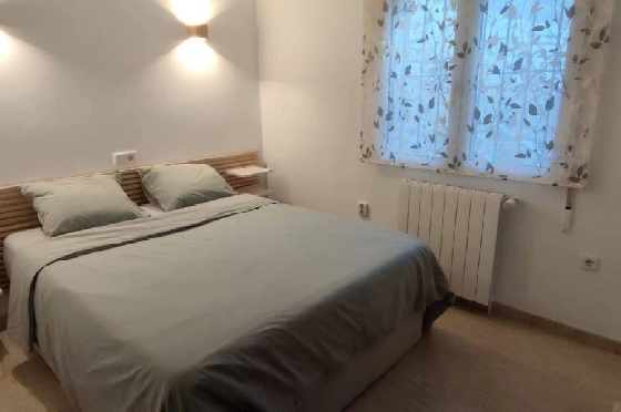 Villa in Benissa zu verkaufen, Woongedeelte 181 m², Grondstuk 881 m², 3 Slaapkamers, 3 Badkamers, Pool, ref.: PT-25011-17
