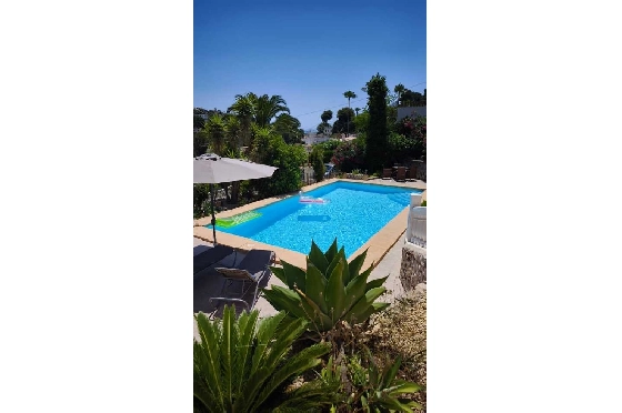 Villa in Benissa zu verkaufen, Woongedeelte 181 m², Grondstuk 881 m², 3 Slaapkamers, 3 Badkamers, Pool, ref.: PT-25011-22
