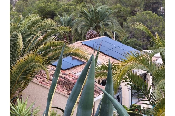 Villa in Benissa zu verkaufen, Woongedeelte 181 m², Grondstuk 881 m², 3 Slaapkamers, 3 Badkamers, Pool, ref.: PT-25011-28