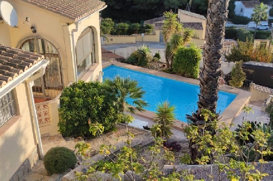 Villa in Benissa zu verkaufen, Woongedeelte 181 m², Grondstuk 881 m², 3 Slaapkamers, 3 Badkamers, Pool, ref.: PT-25011-30