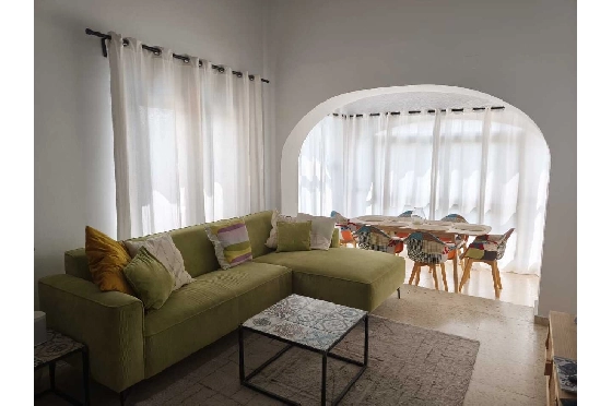Villa in Benissa zu verkaufen, Woongedeelte 181 m², Grondstuk 881 m², 3 Slaapkamers, 3 Badkamers, Pool, ref.: PT-25011-4