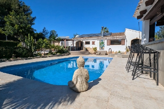 Villa in Javea zu verkaufen, Woongedeelte 386 m², Klimaanlage, Grondstuk 4596 m², 4 Slaapkamers, 4 Badkamers, Pool, ref.: AVS-57604-1