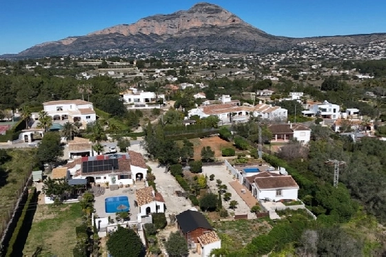 Villa in Javea zu verkaufen, Woongedeelte 386 m², Klimaanlage, Grondstuk 4596 m², 4 Slaapkamers, 4 Badkamers, Pool, ref.: AVS-57604-23