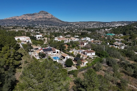 Villa in Javea zu verkaufen, Woongedeelte 386 m², Klimaanlage, Grondstuk 4596 m², 4 Slaapkamers, 4 Badkamers, Pool, ref.: AVS-57604-28
