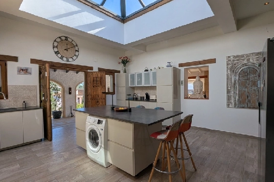 Villa in Javea zu verkaufen, Woongedeelte 386 m², Klimaanlage, Grondstuk 4596 m², 4 Slaapkamers, 4 Badkamers, Pool, ref.: AVS-57604-31