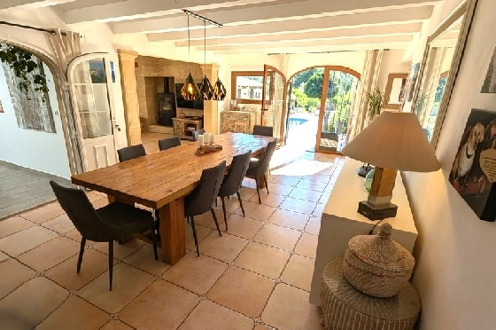 Villa in Javea zu verkaufen, Woongedeelte 386 m², Klimaanlage, Grondstuk 4596 m², 4 Slaapkamers, 4 Badkamers, Pool, ref.: AVS-57604-34