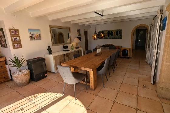 Villa in Javea zu verkaufen, Woongedeelte 386 m², Klimaanlage, Grondstuk 4596 m², 4 Slaapkamers, 4 Badkamers, Pool, ref.: AVS-57604-46