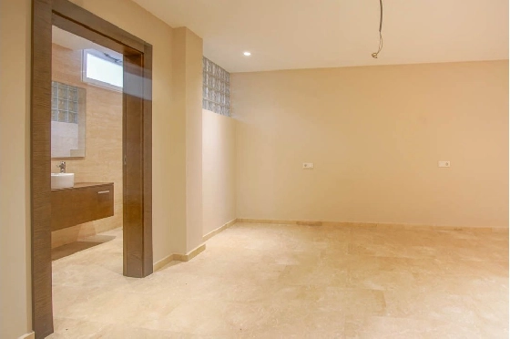 Villa in L-Alfas del Pi(Alfaz del PI Pueblo Urbanizaciones) zu verkaufen, Woongedeelte 810 m², Grondstuk 1094 m², 5 Slaapkamers, 6 Badkamers, Pool, ref.: COB-7030ALF-10535-14