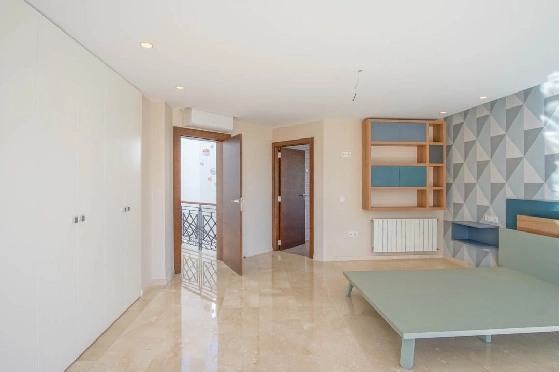 Villa in L-Alfas del Pi(Alfaz del PI Pueblo Urbanizaciones) zu verkaufen, Woongedeelte 810 m², Grondstuk 1094 m², 5 Slaapkamers, 6 Badkamers, Pool, ref.: COB-7030ALF-10535-23