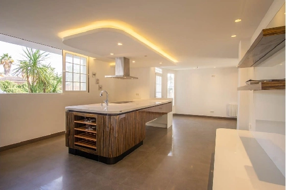 Villa in L-Alfas del Pi(Alfaz del PI Pueblo Urbanizaciones) zu verkaufen, Woongedeelte 810 m², Grondstuk 1094 m², 5 Slaapkamers, 6 Badkamers, Pool, ref.: COB-7030ALF-10535-37