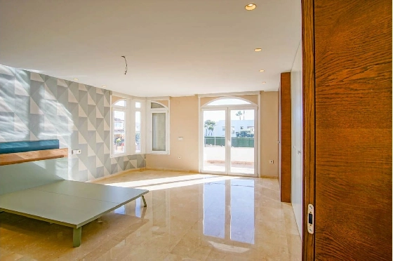 Villa in L-Alfas del Pi(Alfaz del PI Pueblo Urbanizaciones) zu verkaufen, Woongedeelte 810 m², Grondstuk 1094 m², 5 Slaapkamers, 6 Badkamers, Pool, ref.: COB-7030ALF-10535-4