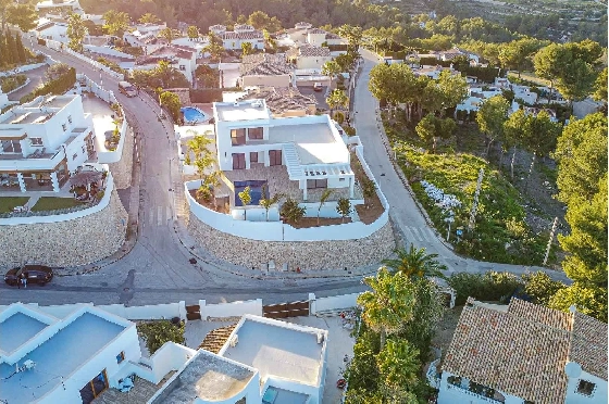 Villa in Moraira(Benimeit) zu verkaufen, Woongedeelte 310 m², Grondstuk 817 m², 3 Slaapkamers, 2 Badkamers, Pool, ref.: COB-8248MOR-10535-15