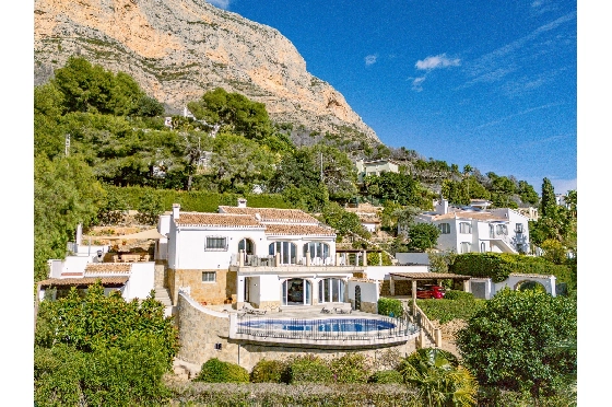 Villa in Javea zu verkaufen, Woongedeelte 281 m², Klimaanlage, Grondstuk 1666 m², 4 Slaapkamers, 3 Badkamers, Pool, ref.: AVS-57574-17