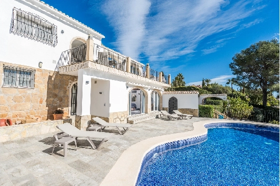 Villa in Javea zu verkaufen, Woongedeelte 281 m², Klimaanlage, Grondstuk 1666 m², 4 Slaapkamers, 3 Badkamers, Pool, ref.: AVS-57574-26