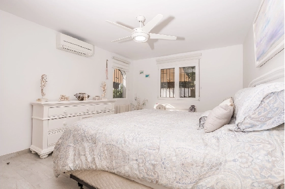 Villa in Javea zu verkaufen, Woongedeelte 281 m², Klimaanlage, Grondstuk 1666 m², 4 Slaapkamers, 3 Badkamers, Pool, ref.: AVS-57574-30