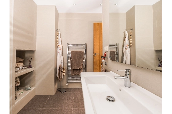 Villa in Javea zu verkaufen, Woongedeelte 281 m², Klimaanlage, Grondstuk 1666 m², 4 Slaapkamers, 3 Badkamers, Pool, ref.: AVS-57574-33