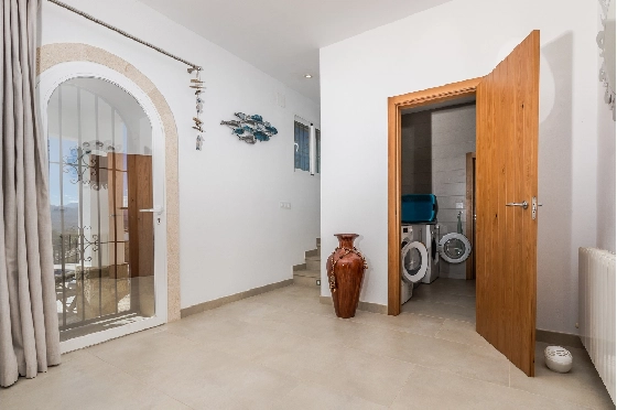 Villa in Javea zu verkaufen, Woongedeelte 281 m², Klimaanlage, Grondstuk 1666 m², 4 Slaapkamers, 3 Badkamers, Pool, ref.: AVS-57574-40