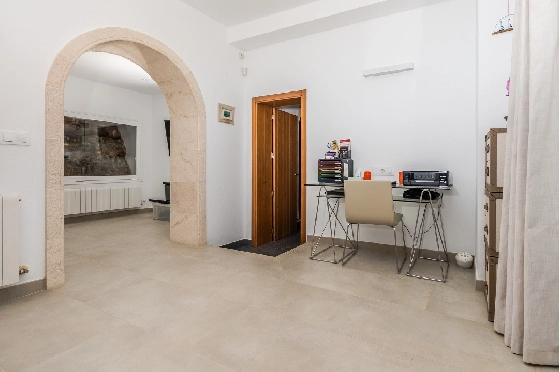 Villa in Javea zu verkaufen, Woongedeelte 281 m², Klimaanlage, Grondstuk 1666 m², 4 Slaapkamers, 3 Badkamers, Pool, ref.: AVS-57574-41