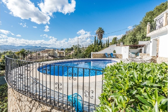 Villa in Javea zu verkaufen, Woongedeelte 281 m², Klimaanlage, Grondstuk 1666 m², 4 Slaapkamers, 3 Badkamers, Pool, ref.: AVS-57574-49