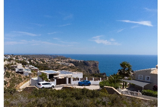 Villa in Benitachell(Benitatxell) zu verkaufen, Woongedeelte 298 m², Grondstuk 1149 m², 3 Slaapkamers, 4 Badkamers, Pool, ref.: VA-22941-7