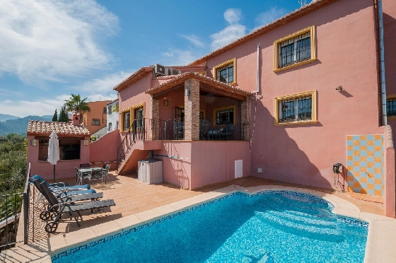 Villa in Orba(Comunidad valenciana) zu verkaufen, Woongedeelte 225 m², Klimaanlage, Grondstuk 637 m², 5 Slaapkamers, 2 Badkamers, Pool, ref.: COB-3568-10535-1