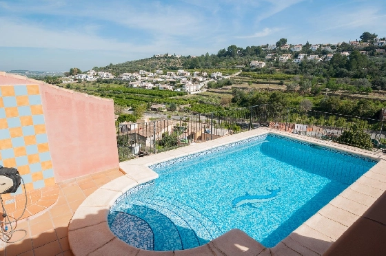 Villa in Orba(Comunidad valenciana) zu verkaufen, Woongedeelte 225 m², Klimaanlage, Grondstuk 637 m², 5 Slaapkamers, 2 Badkamers, Pool, ref.: COB-3568-10535-3