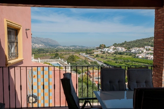 Villa in Orba(Comunidad valenciana) zu verkaufen, Woongedeelte 225 m², Klimaanlage, Grondstuk 637 m², 5 Slaapkamers, 2 Badkamers, Pool, ref.: COB-3568-10535-33