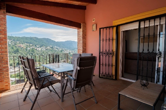 Villa in Orba(Comunidad valenciana) zu verkaufen, Woongedeelte 225 m², Klimaanlage, Grondstuk 637 m², 5 Slaapkamers, 2 Badkamers, Pool, ref.: COB-3568-10535-35