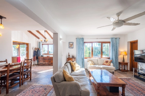 Villa in Moraira zu verkaufen, Woongedeelte 285 m², Bouwjaar 2015, Klimaanlage, Grondstuk 960 m², 4 Slaapkamers, 3 Badkamers, Pool, ref.: AM-12646DR-13