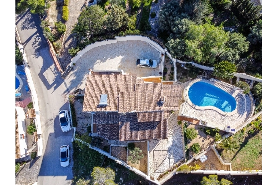 Villa in Moraira zu verkaufen, Woongedeelte 285 m², Bouwjaar 2015, Klimaanlage, Grondstuk 960 m², 4 Slaapkamers, 3 Badkamers, Pool, ref.: AM-12646DR-8