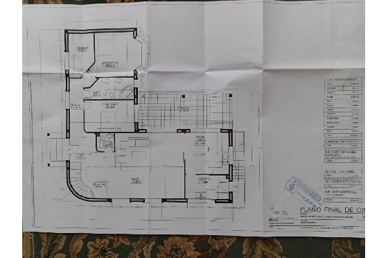 Villa in Pego zu verkaufen, Woongedeelte 320 m², Bouwjaar 2009, Klimaanlage, Grondstuk 1166 m², 5 Slaapkamers, 4 Badkamers, Pool, ref.: O-V98014-45