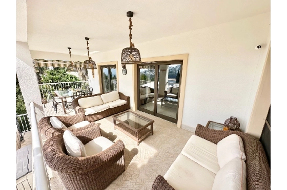 Villa in Pego zu verkaufen, Woongedeelte 320 m², Bouwjaar 2009, Klimaanlage, Grondstuk 1166 m², 5 Slaapkamers, 4 Badkamers, Pool, ref.: O-V98014-9