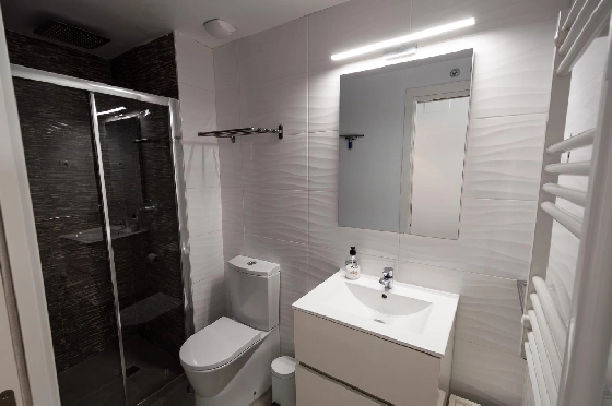 Apartment in Calpe(Calpe) zu verkaufen, Woongedeelte 71 m², Klimaanlage, 2 Slaapkamers, 2 Badkamers, Pool, ref.: COB-3572-10535-18