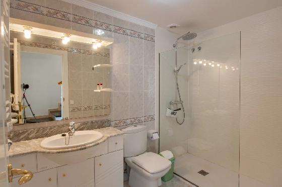 Apartment in Moraira zu verkaufen, Woongedeelte 125 m², Bouwjaar 1998, Klimaanlage, 2 Slaapkamers, 1 Badkamers, Pool, ref.: AM-12328DR-22