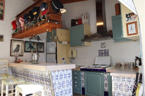 Villa in Benigembla zu verkaufen, Woongedeelte 199 m², Grondstuk 833 m², 4 Slaapkamers, 4 Badkamers, Pool, ref.: PT-26003-29