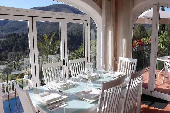 Villa in Benigembla zu verkaufen, Woongedeelte 199 m², Grondstuk 833 m², 4 Slaapkamers, 4 Badkamers, Pool, ref.: PT-26003-36
