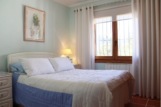 Villa in Benigembla zu verkaufen, Woongedeelte 199 m², Grondstuk 833 m², 4 Slaapkamers, 4 Badkamers, Pool, ref.: PT-26003-47