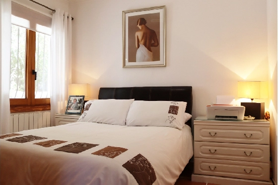 Villa in Benigembla zu verkaufen, Woongedeelte 199 m², Grondstuk 833 m², 4 Slaapkamers, 4 Badkamers, Pool, ref.: PT-26003-49