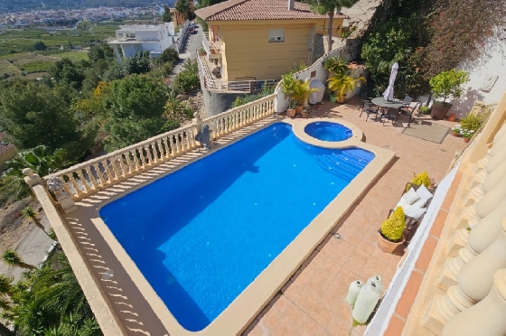 Villa in Pego zu verkaufen, Woongedeelte 312 m², Bouwjaar 2005, Klimaanlage, Grondstuk 1027 m², 5 Slaapkamers, 5 Badkamers, Pool, ref.: O-V98114-28