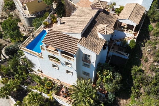 Villa in Pego zu verkaufen, Woongedeelte 312 m², Bouwjaar 2005, Klimaanlage, Grondstuk 1027 m², 5 Slaapkamers, 5 Badkamers, Pool, ref.: O-V98114-5