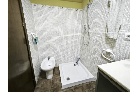 Villa in Pedreguer zu verkaufen, Woongedeelte 270 m², Klimaanlage, Grondstuk 400 m², 3 Slaapkamers, 3 Badkamers, Pool, ref.: CO-C20952-27
